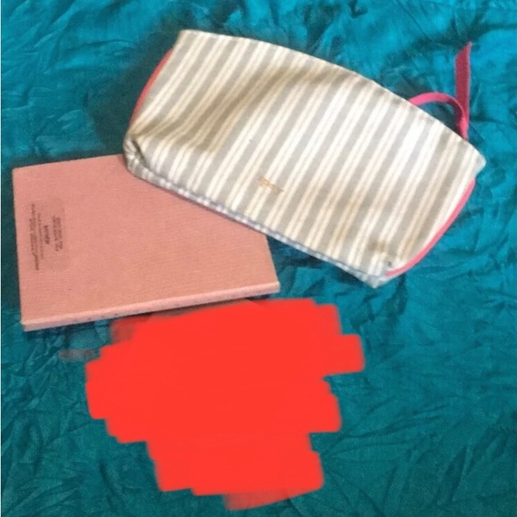 Laura Mercer palate and make up bag - Picture 5 of 5